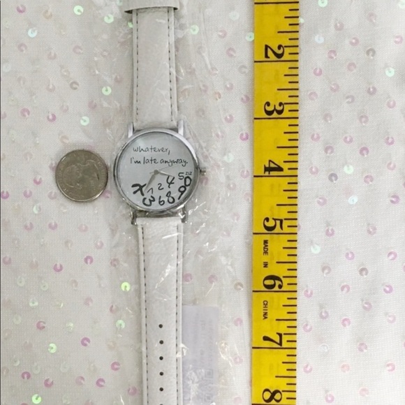 I’m Late Anyway Quartz Statement Watch. NWT - Picture 8 of 9